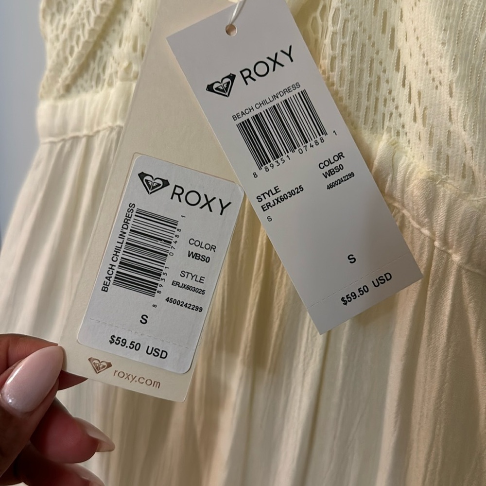 NWT ROXY Women’s Cream Crochet Coverup Dress Size Small - Picture 8 of 9